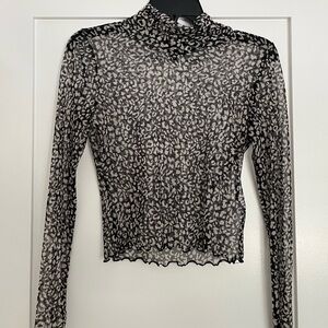 Nordstrom Black and White Fitted Crop Blouse
